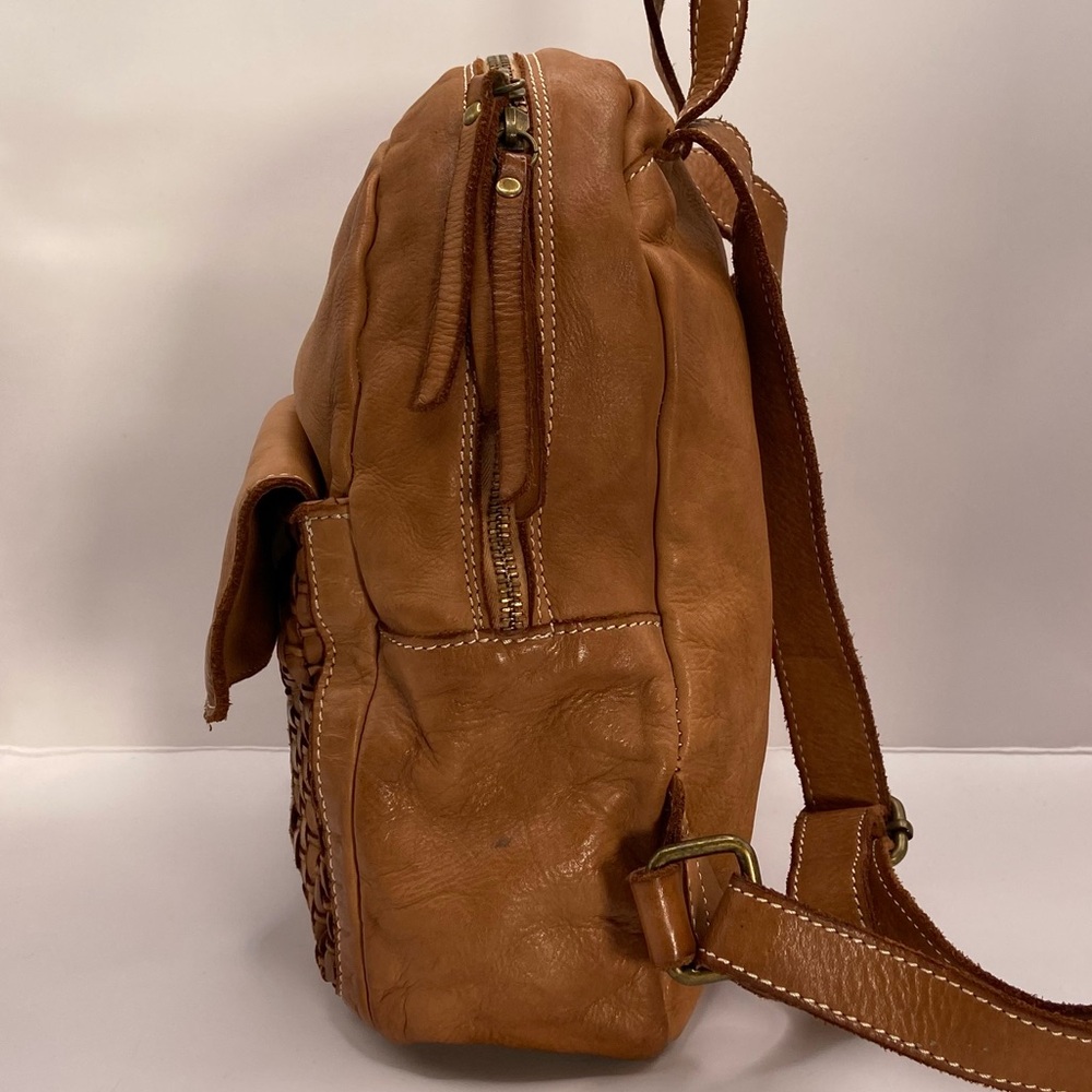 Costanza Rota Italian Woven Leather Backpack - Picture 7 of 16